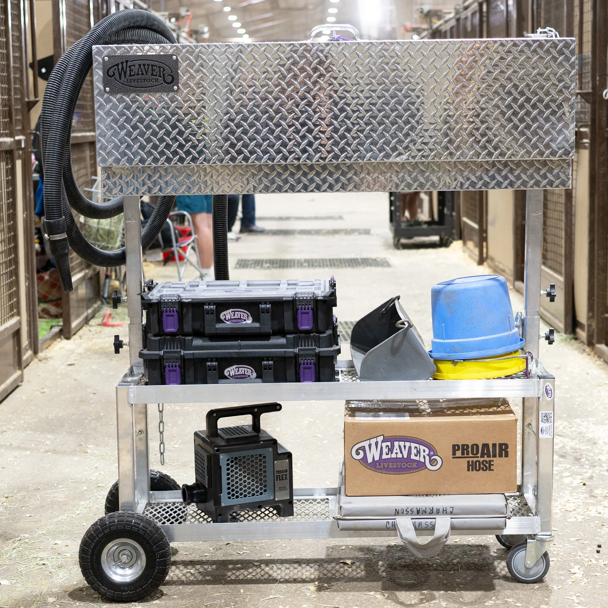Ready to Roll Show Box Hanger - Image 15